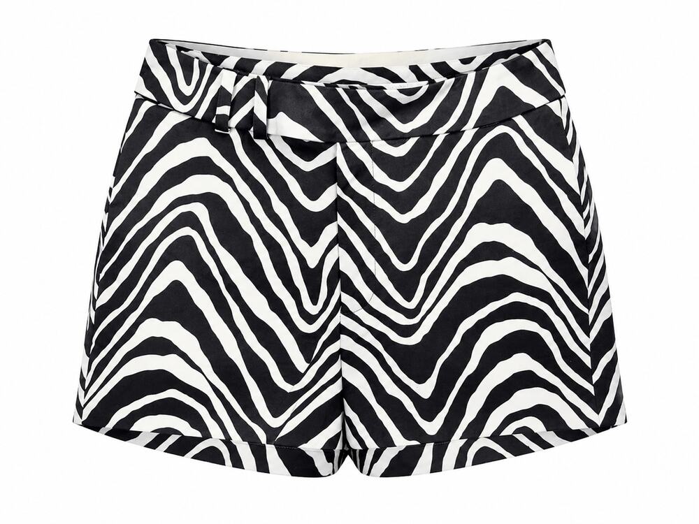 MARIE OLIVER GRAY WHITE WAVY SHORTS SIZE 4
